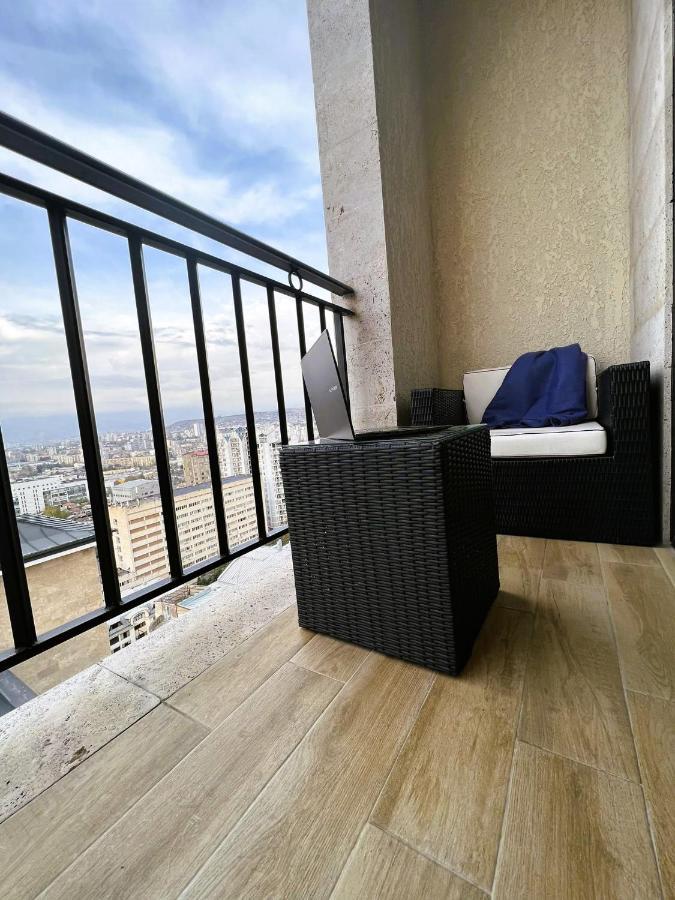 Hotel Sky Station Tiflis Dış mekan fotoğraf