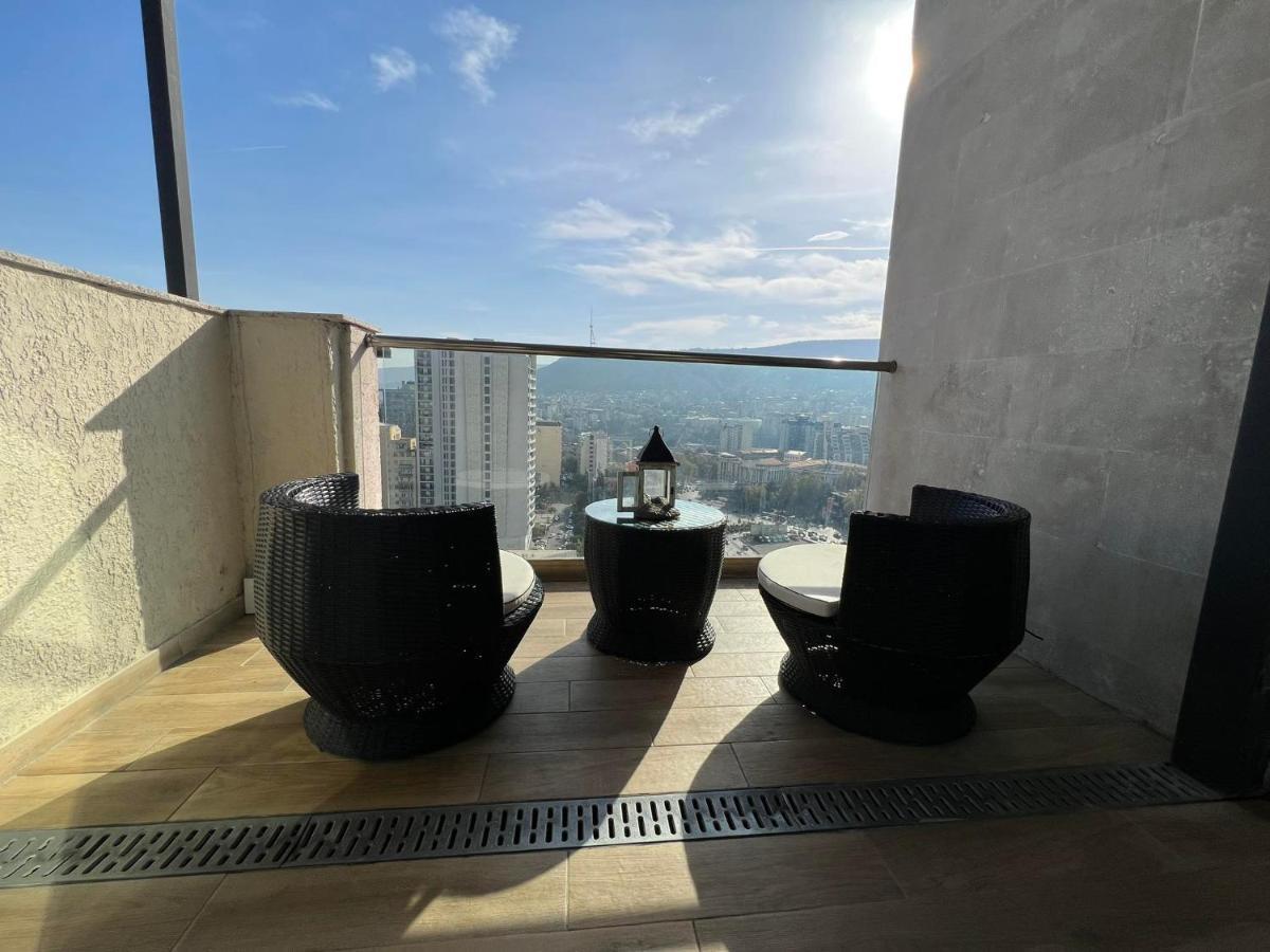 Hotel Sky Station Tiflis Dış mekan fotoğraf