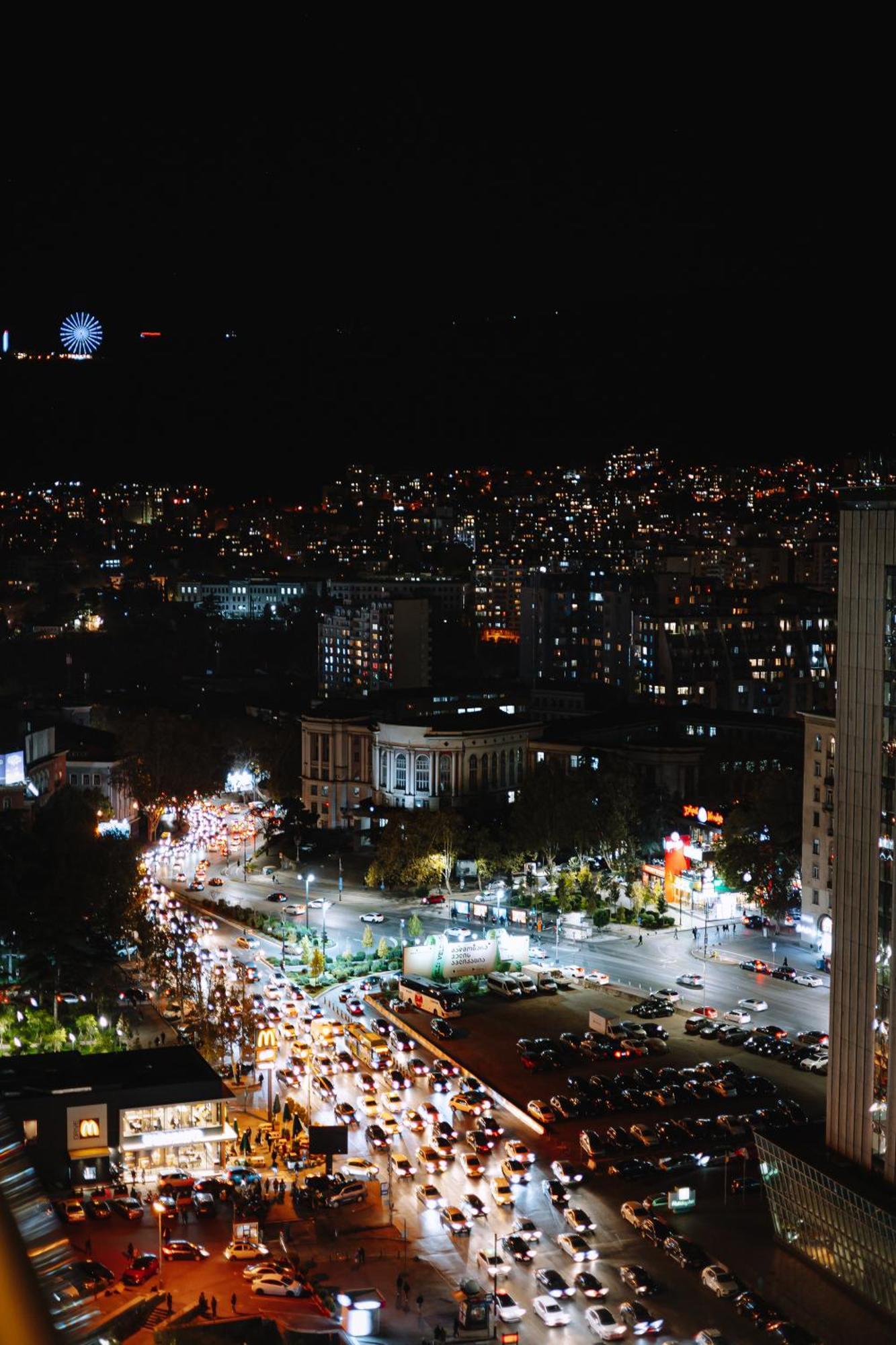 Hotel Sky Station Tiflis Dış mekan fotoğraf