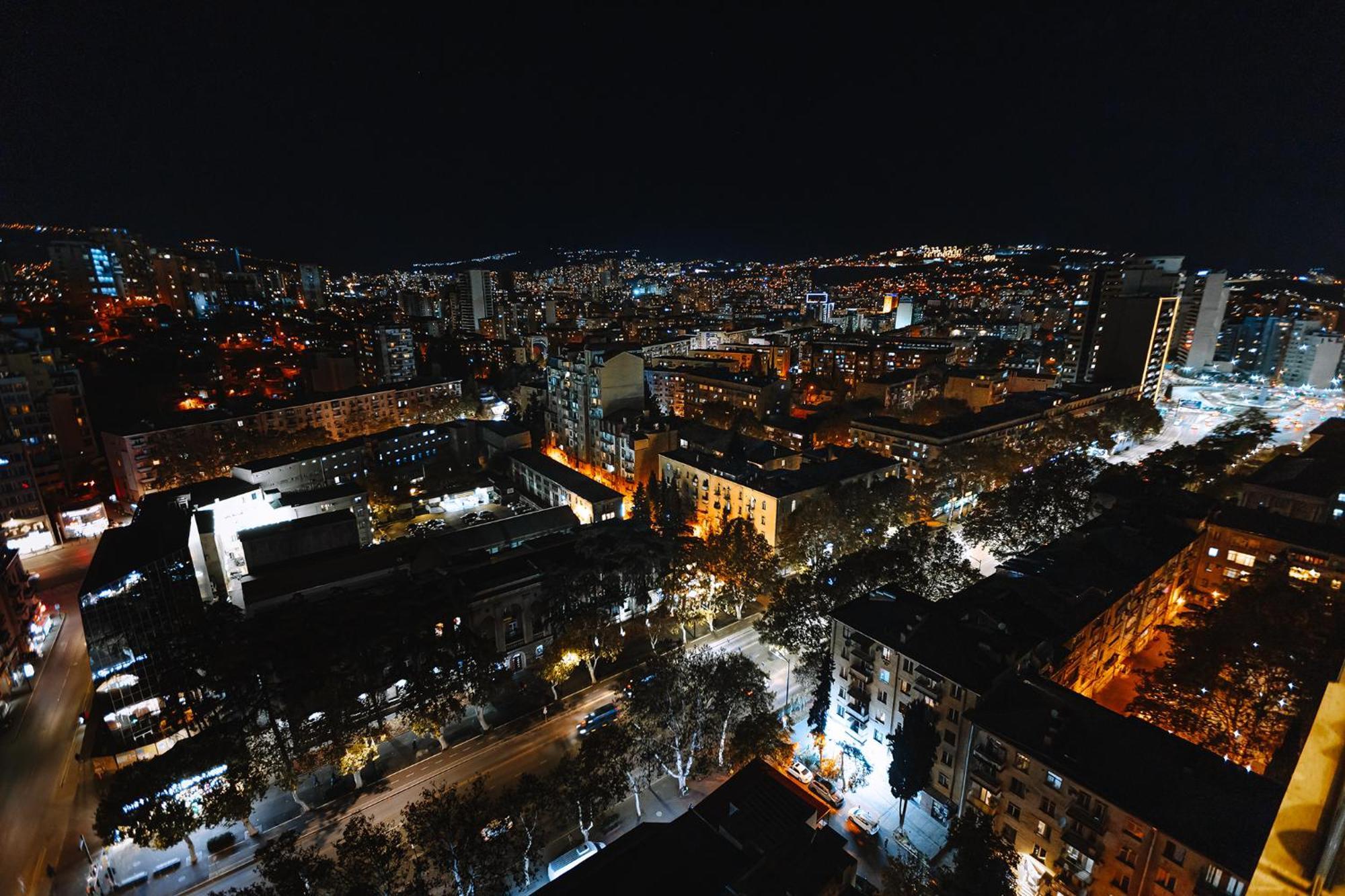 Hotel Sky Station Tiflis Dış mekan fotoğraf