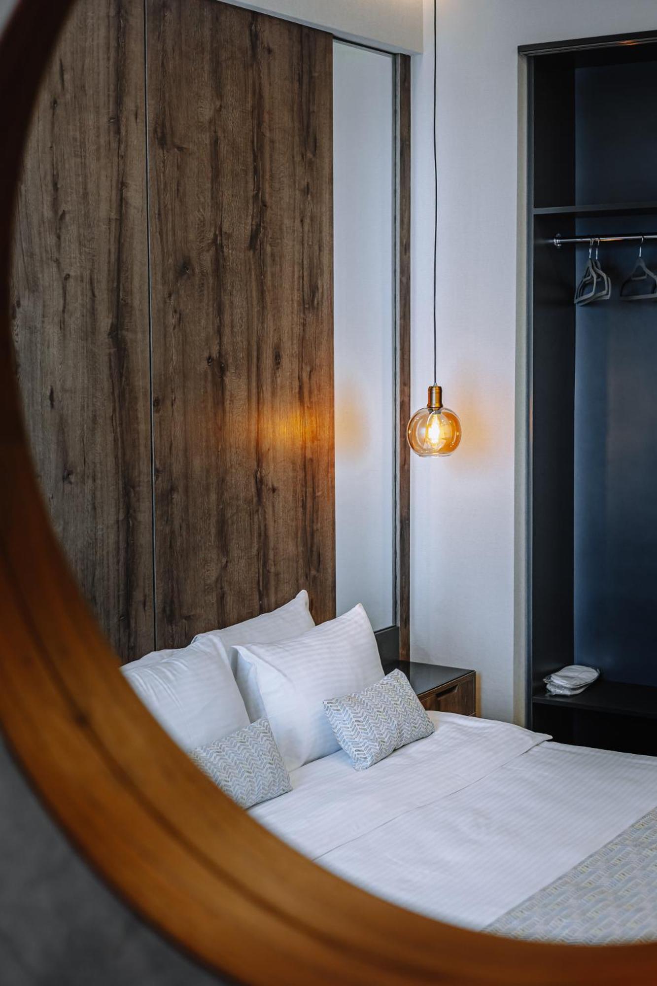 Hotel Sky Station Tiflis Dış mekan fotoğraf